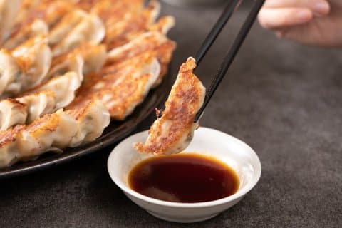 餃子 沾醬
