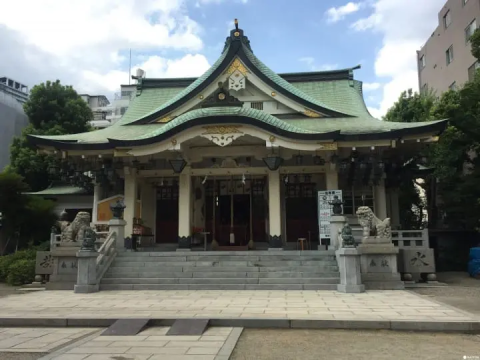 Namba Yasaka Shrine