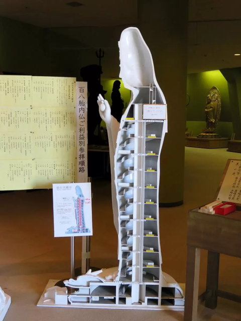 世界のSNSで話題に！高さ100メートルの巨大な観音様「仙台大観音」を見