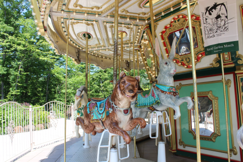 希少 大倉陶園 清里 萌木の村 森のメリーゴーランド 絵皿 1993 大倉陶園 - 希少 大倉陶園 清里 萌木の村 森のメリーゴーランド
