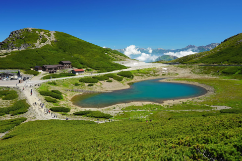 Enter the world at an altitude of 3,026m - the charm of Mount