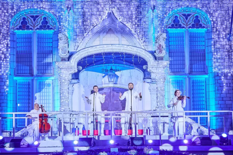 天国への階段/2025/01/10 Huis Ten Bosch's Silver World 2025: See Japan's Best Winter