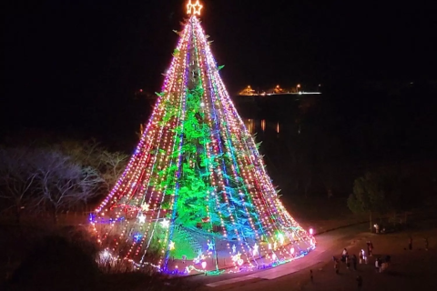 レア☆希少☆ ご当地キティ　タオル　神奈川　宮ヶ瀬ダム　クリスマスバージョン 2025】神奈川・宮ヶ瀬のイルミネーションが11/22から開催！思い出に