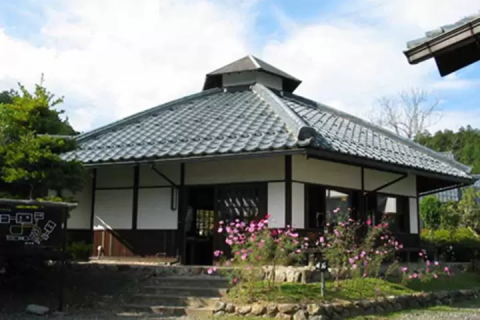 福井県】水上勉の世界を堪能！若州一滴文庫と竹人形文楽の魅力 - 日本