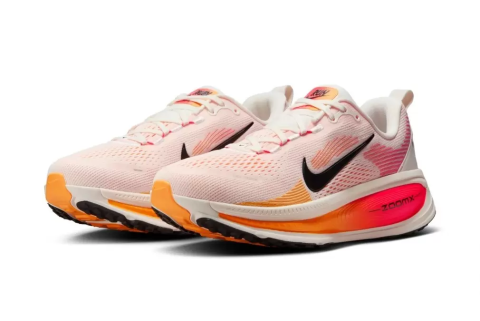 【1回使用】NIKE ボメロ18 箱あり 美品 ランニングシューズ 23.5 1回使用】NIKE ボメロ18 箱あり 美品 ランニングシューズ 23.5