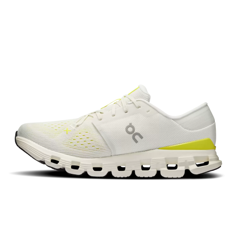 ランニングからライフスタイルまで、あらゆる動きが思いのままに。On