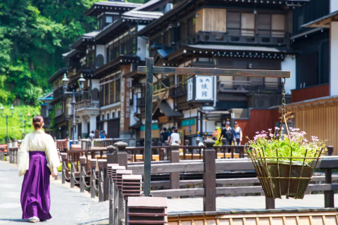 銀山溫泉