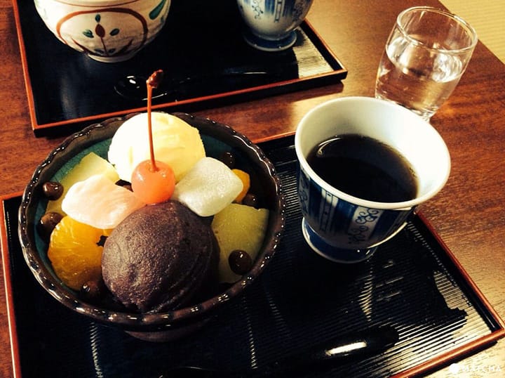 Kehangatan dalam 3 Rekomendasi Kafe Rumah Antik di Kamakura