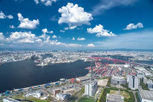 Hướng dẫn đầy đủ về du lịch Osaka. Giới thiệu các khu vực, 40 địa điểm thăm quan, các món ăn ngon, phương tiện di chuyển 