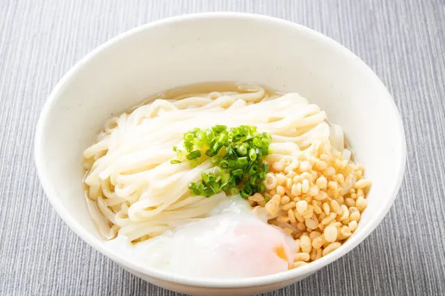 Hướng dẫn đầy đủ về du lịch Osaka. Giới thiệu các khu vực, 40 địa điểm thăm quan, các món ăn ngon, phương tiện di chuyển 