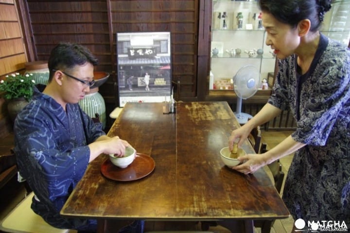 【大分县】在城下町杵築的日本茶专门店「お茶処とまや」, 给自己点一杯抹茶吧~