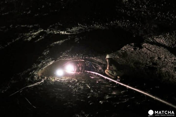 比高空彈跳還刺激富士山「西湖蝙蝠穴」讓人感受死裡逃生的快感