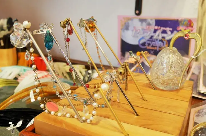 傳統和風華麗變身  wargo時尚和柄配件專門店