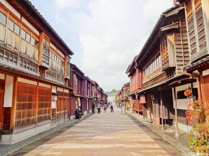 穿着和服赏枫去，日本秋天和服散策地五选