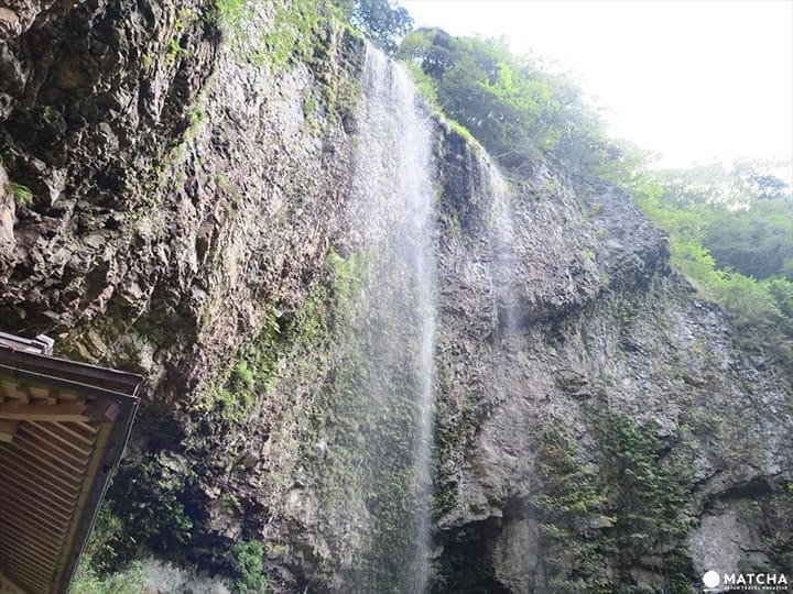 Pemandangan Misterius di Geopark Oki