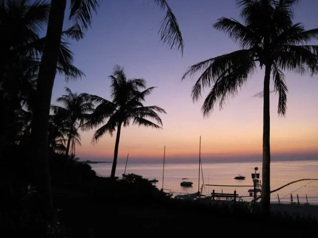 沖縄のビーチ完全ガイド。沖縄旅行で外せない絶景ビーチ23選