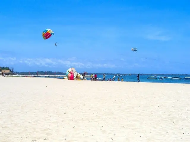 沖縄のビーチ完全ガイド。沖縄旅行で外せない絶景ビーチ23選