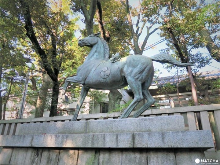 江戸相撲発祥に鳥居のトンネルまで!下町を代表する神社「富岡八幡宮」