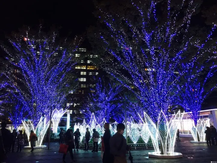 博多聖誕夜之浪漫：光之街。博多