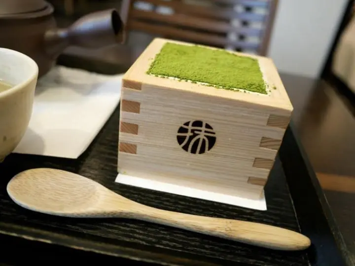 用枡盛装的绝品宇治抹茶提拉米苏只在京都河原町“MACCHA HOUSE 抹茶馆”