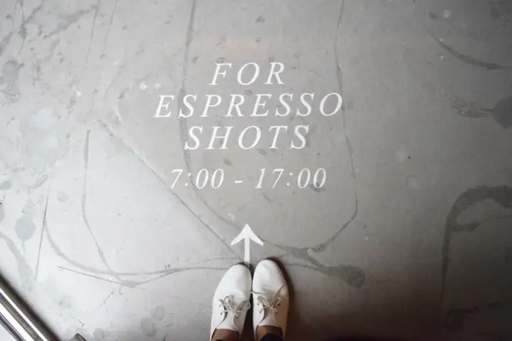 緑茶のエスプレッソ！？世界初のカフェインチャージバー CAFFEINHOLIC