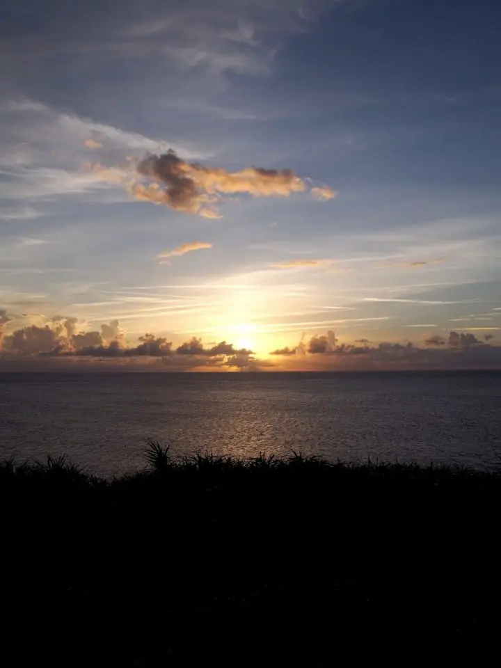沖縄離島の魅力と交通アクセス