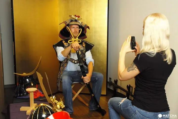 気になるアクセス情報から話題のショッピング・グルメスポットまで〜新宿完全攻略ガイド〜