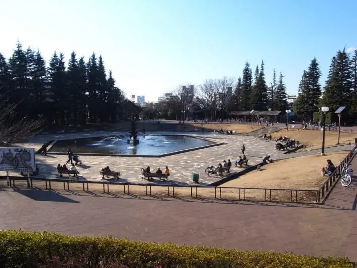 放慢步调的东京休日：路面电车世田谷线散策