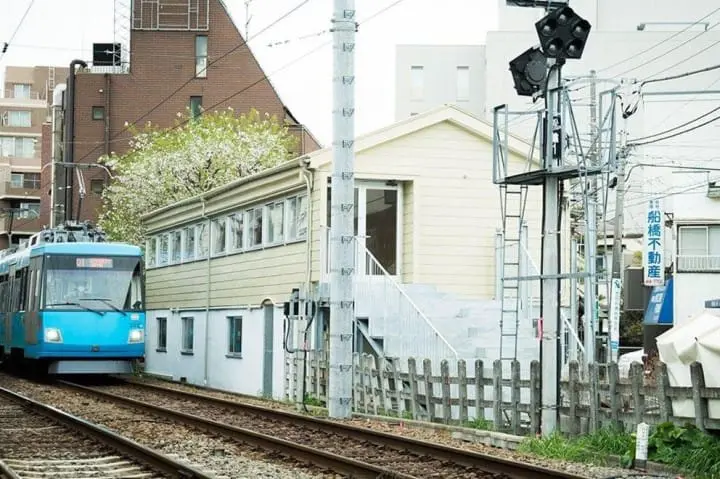 放慢步调的东京休日：路面电车世田谷线散策