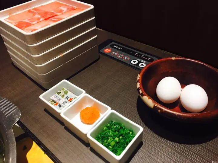 冬天暖胃汤头大不同的涮涮锅“柚子庵”