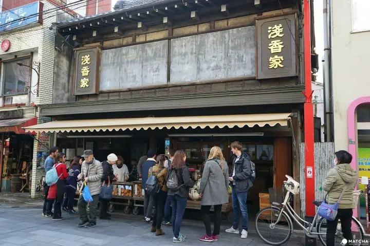 西新井大師の納めの縁日で日本文化を体験