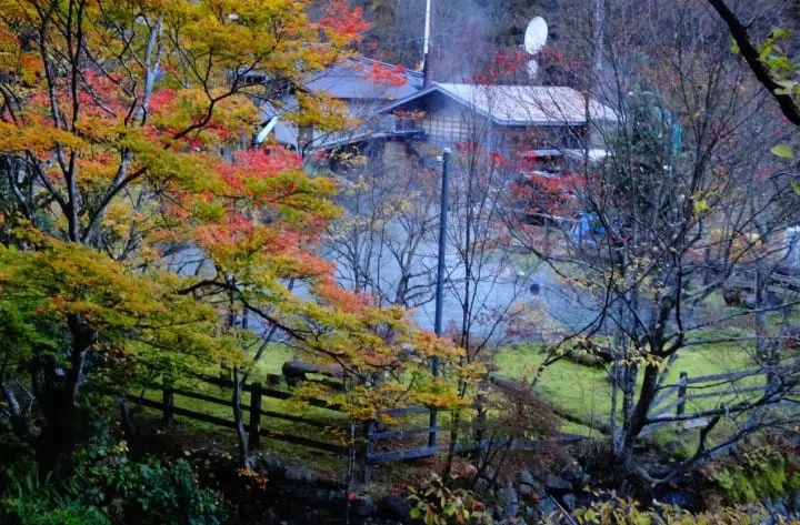Travel back in time and the experience the ambiance of the Edo period at a secluded mountain onsen