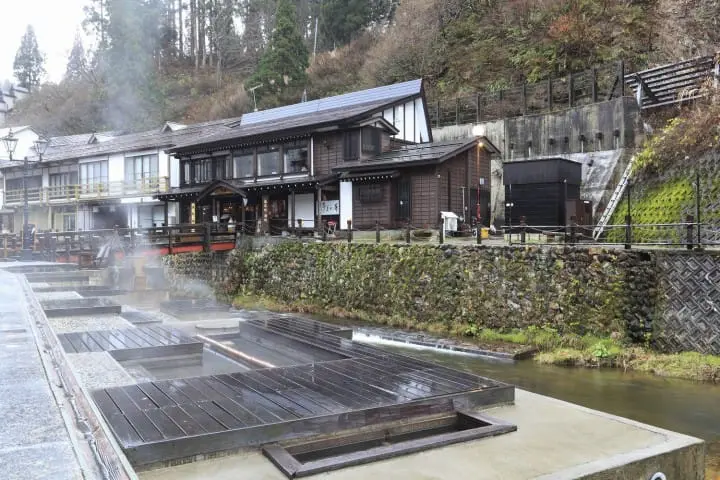 Taisho Retro - Memories of Old Japan at Ginzan Onsen, Yamagata