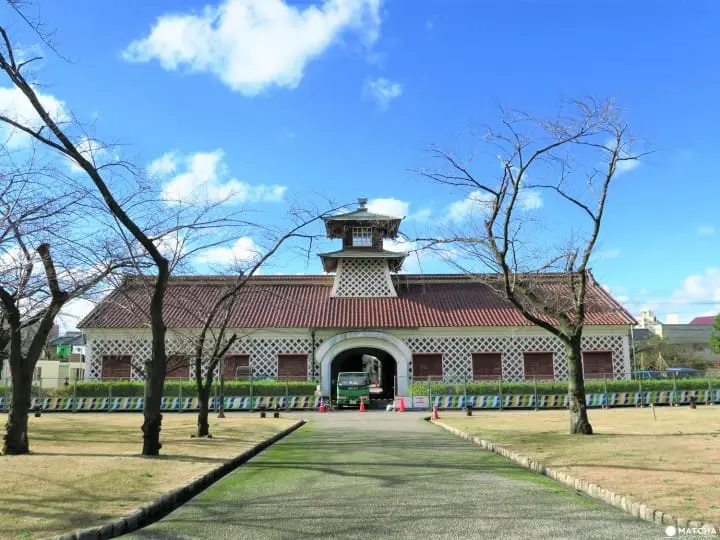 享受有山有海並保留海運歷史的