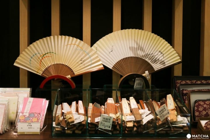 おみやげを選ぶなら新宿高島屋へ!百貨店ならではのサービスと一流の品に大満足間違いなし