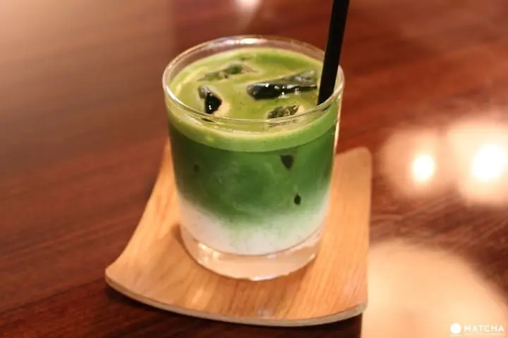 伊右卫门沙龙，抹茶拿铁