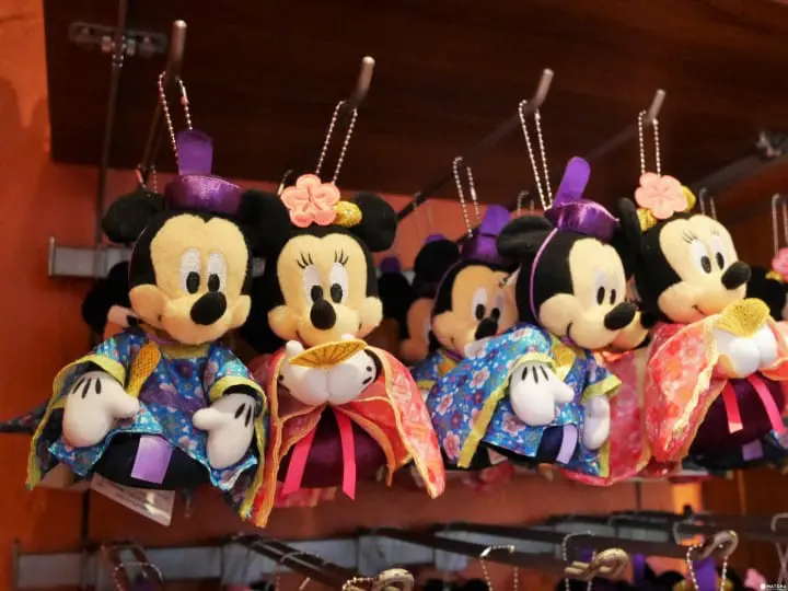 來夢想王國過新年吧！東京迪士尼樂園限定春節伴手禮特輯