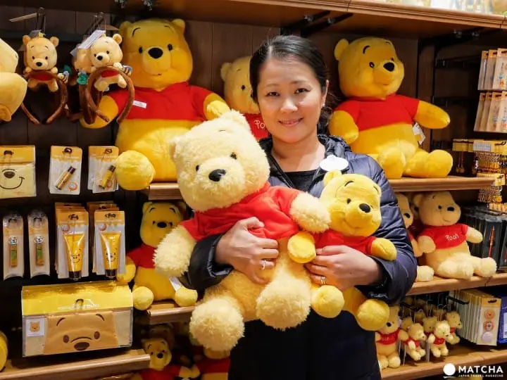 도쿄 디즈니 리조트の人気おみやげを集めた、2017년 ・新春限定ショップがオープン！