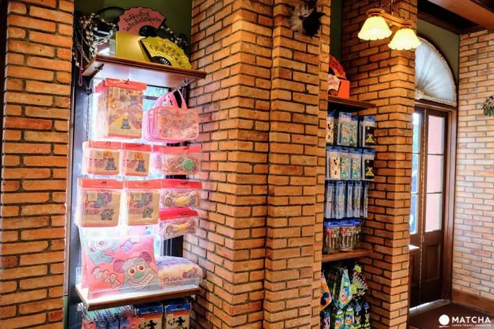 도쿄 디즈니 리조트の人気おみやげを集めた、2017년 ・新春限定ショップがオープン！