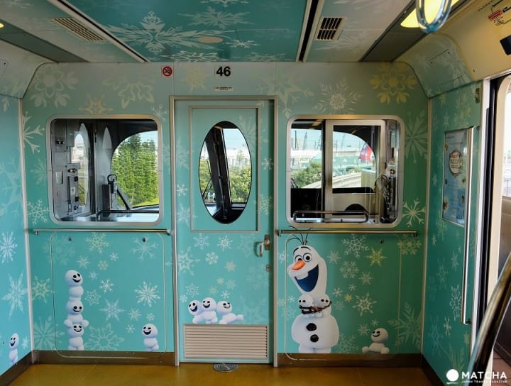 東京ディズニーランドの冬のイベントで『アナと雪の女王』の世界を楽しもう!