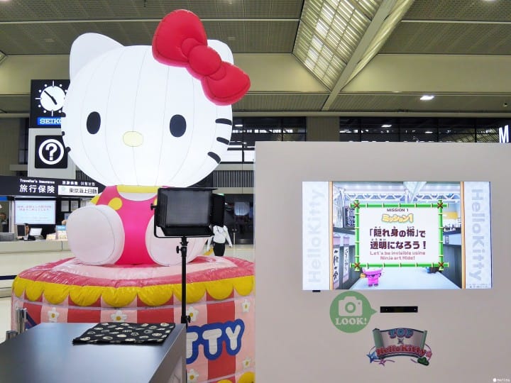 ハローキティと記念撮影 成田空港で 今 やってみたい3つのこと Matcha 訪日外国人観光客向けwebマガジン