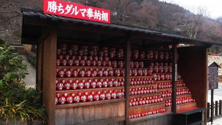 勝運之寺「勝尾寺」參拜 祈求整年好運