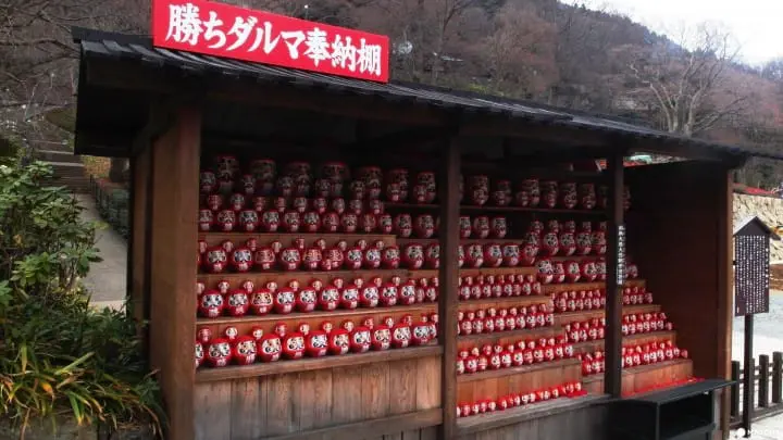 勝運之寺「勝尾寺」參拜 祈求整年好運