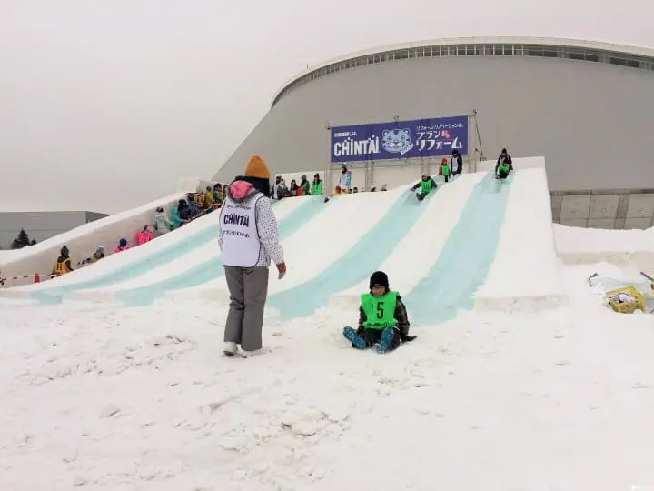 札幌雪祭TSUDOME會場　冰上遊樂園盡情玩雪