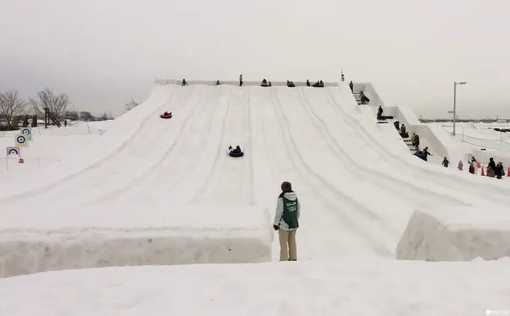 札幌雪祭TSUDOME會場　冰上遊樂園盡情玩雪
