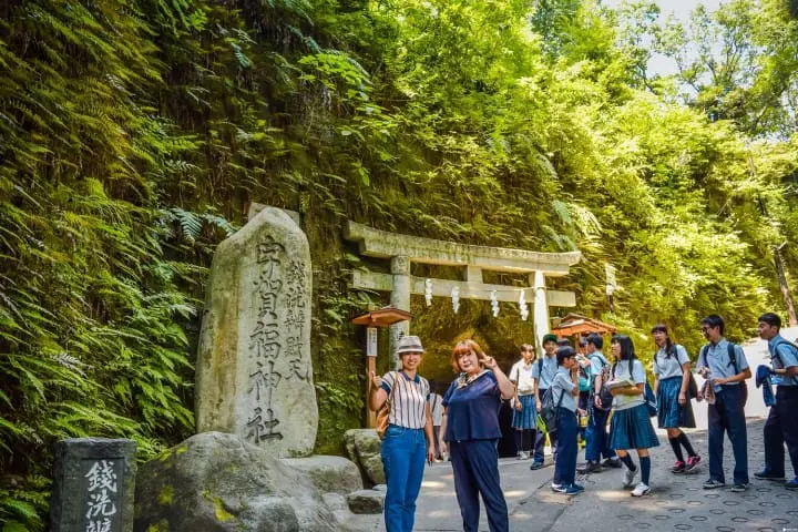 Zeniarai Benzaiten Ugafuku Shrine - The Miraculous Water Of Kamakura