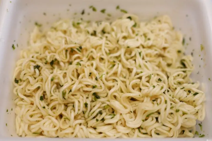 千奇百怪的泡麵發想，小小泡麵藏巧思