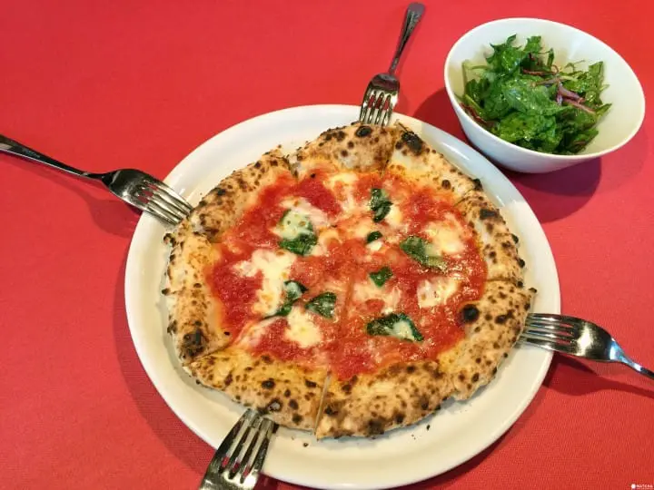 『北海道 美瑛』簡直就像是來到義大利！不預約吃不到～iL coVo手工桿麵皮的窯烤披薩