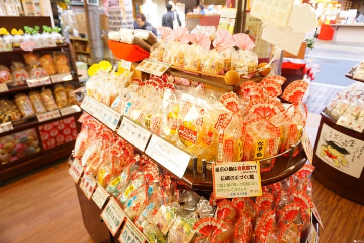 巢鴨站阿桑最愛和菓子特輯(順便買日本開運紅褲、觀音廟求好運!)