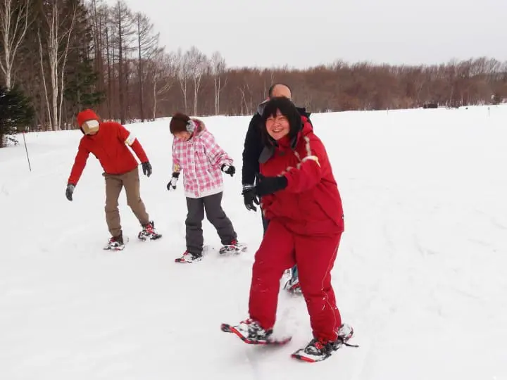 『北海道 惠庭』不只是雪上活動！雪屋取暖品嘗成吉思汗鍋